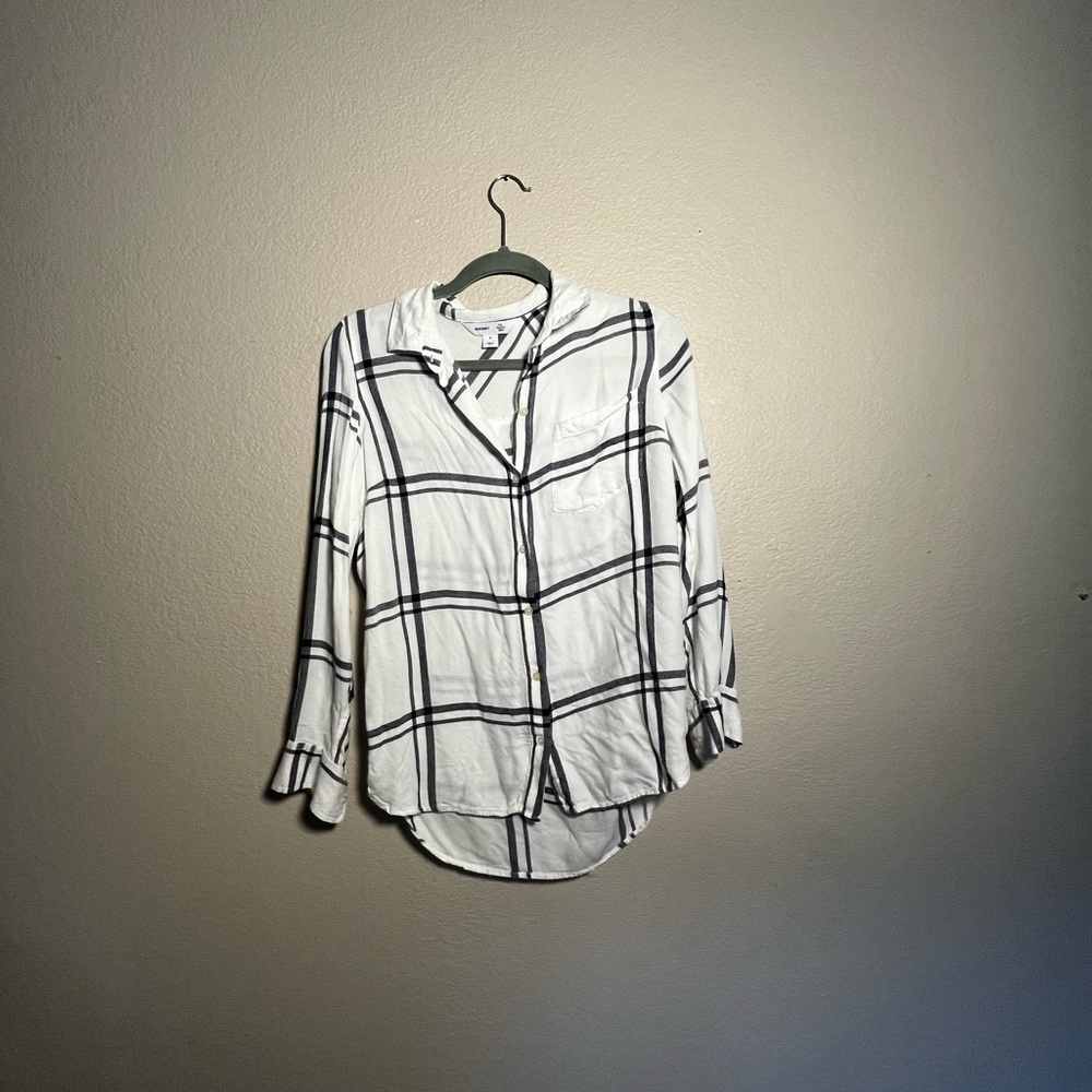 Old navy flannel shirt